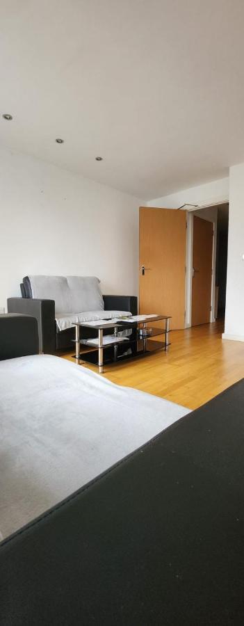 Shared Apartment - Walking From Leeds City Center Zewnętrze zdjęcie